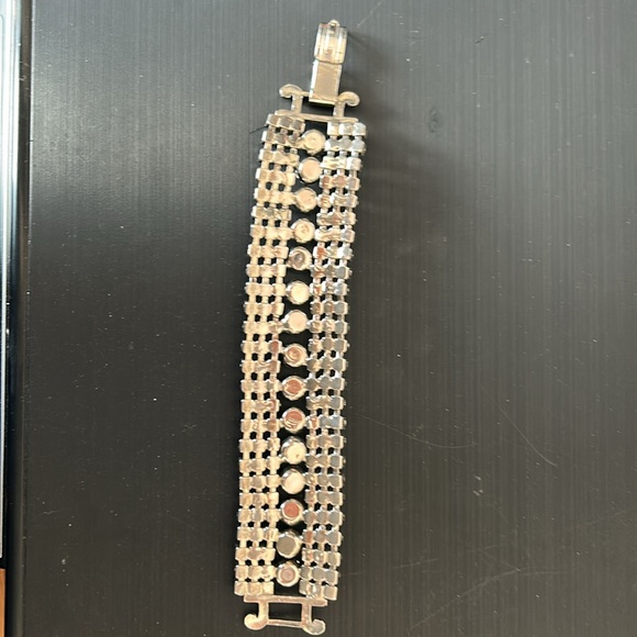 Rhinestone Bracelet - Picture 5 of 8